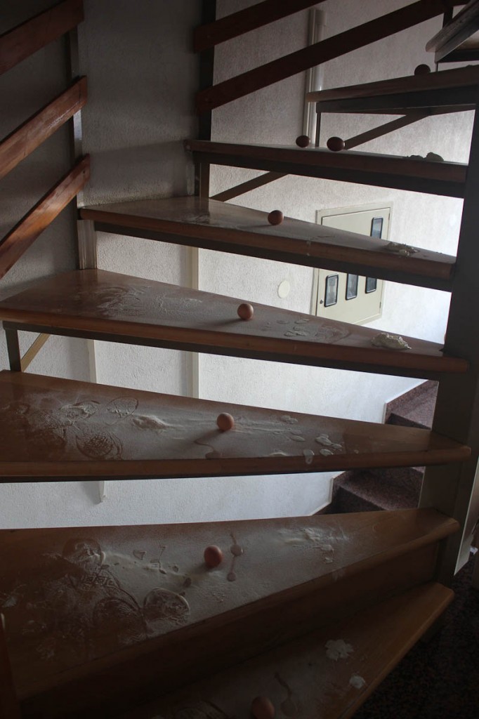 Så var det å prøve å komme seg ned trappa...